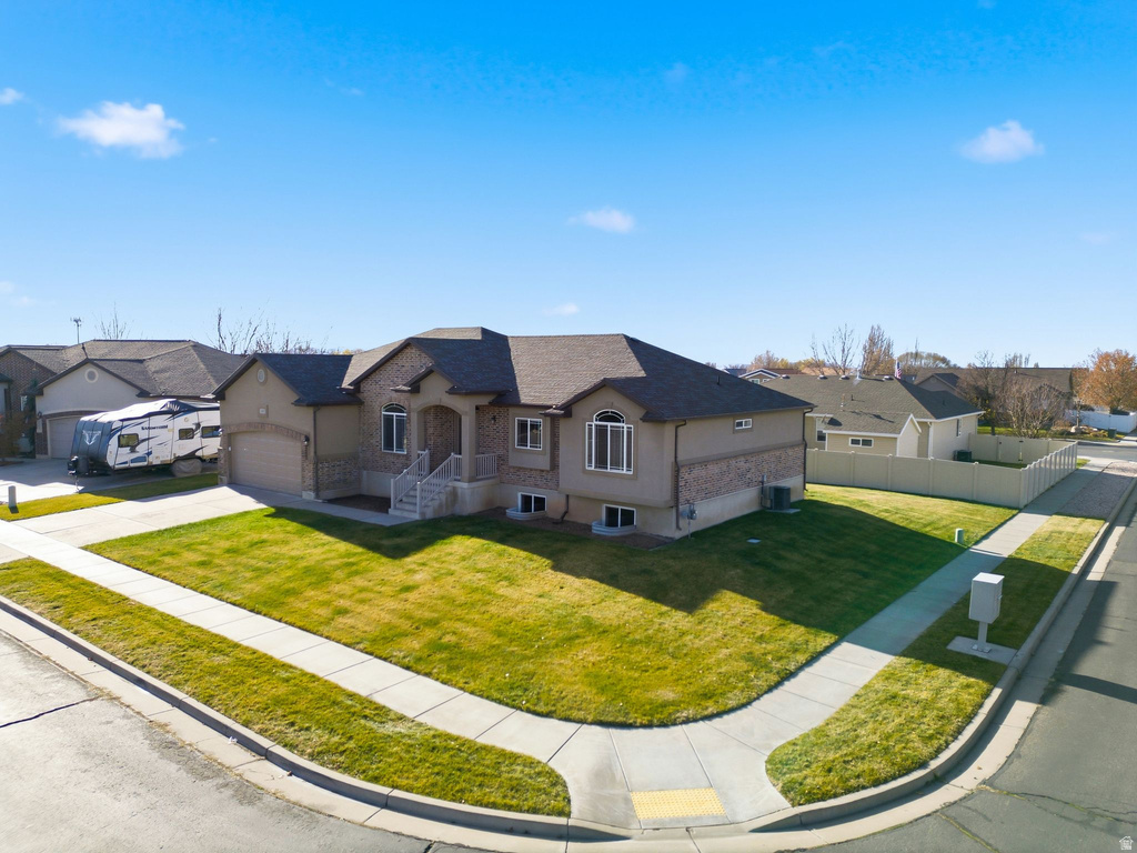 1242 S 1700 W Syracuse, UT 84075