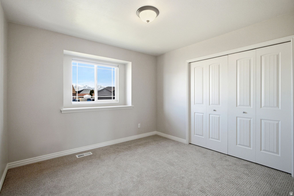 1242 S 1700 W Syracuse, UT 84075