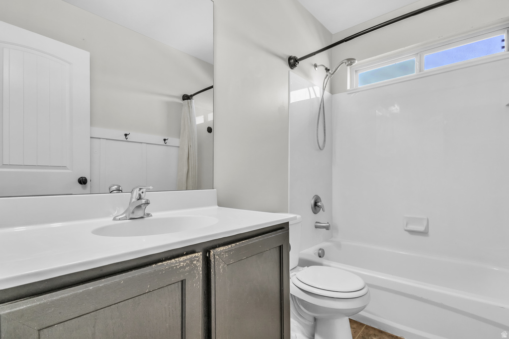 6956 N COMANCHE ST Eagle Mountain, UT 84005