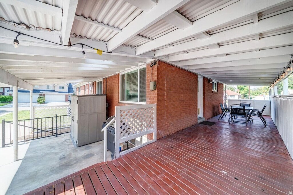 960 E 4500 S Millcreek, UT 84117