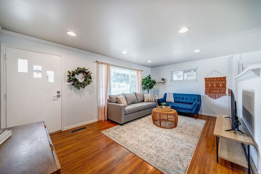 960 E 4500 S Millcreek, UT 84117