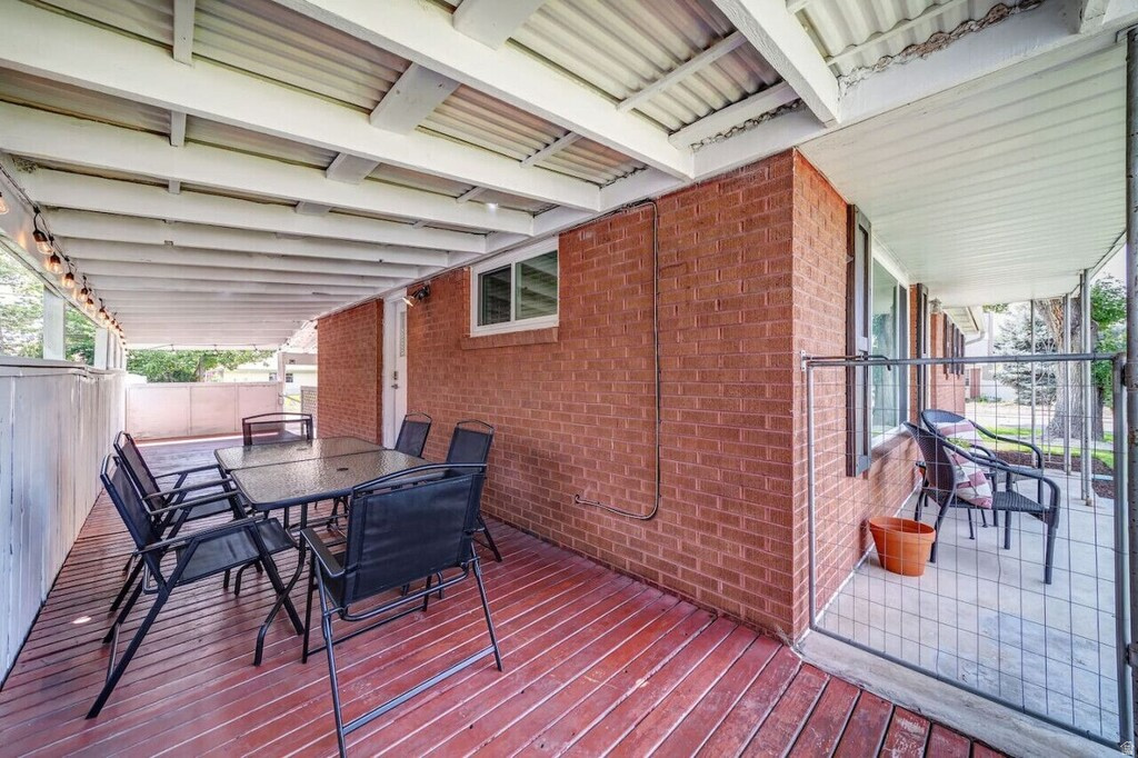 960 E 4500 S Millcreek, UT 84117