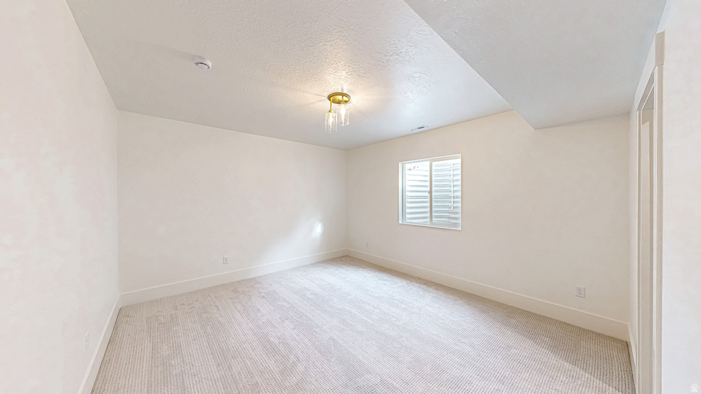 667 N 550 W Mapleton, UT 84664