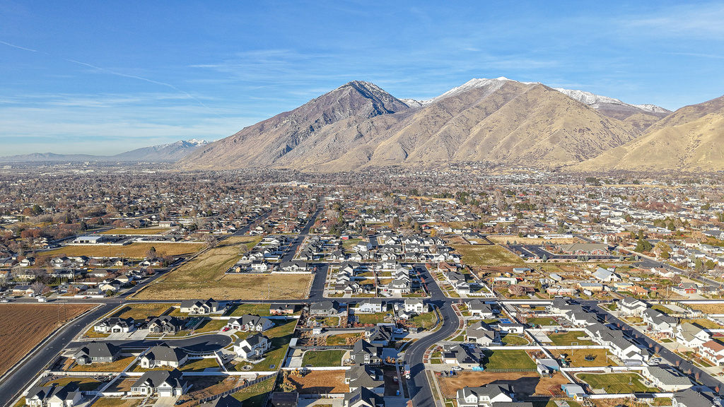 667 N 550 W Mapleton, UT 84664