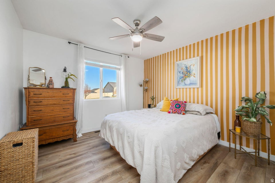 2026 E SADDLEBACK VIEW DR Enoch, UT 84721