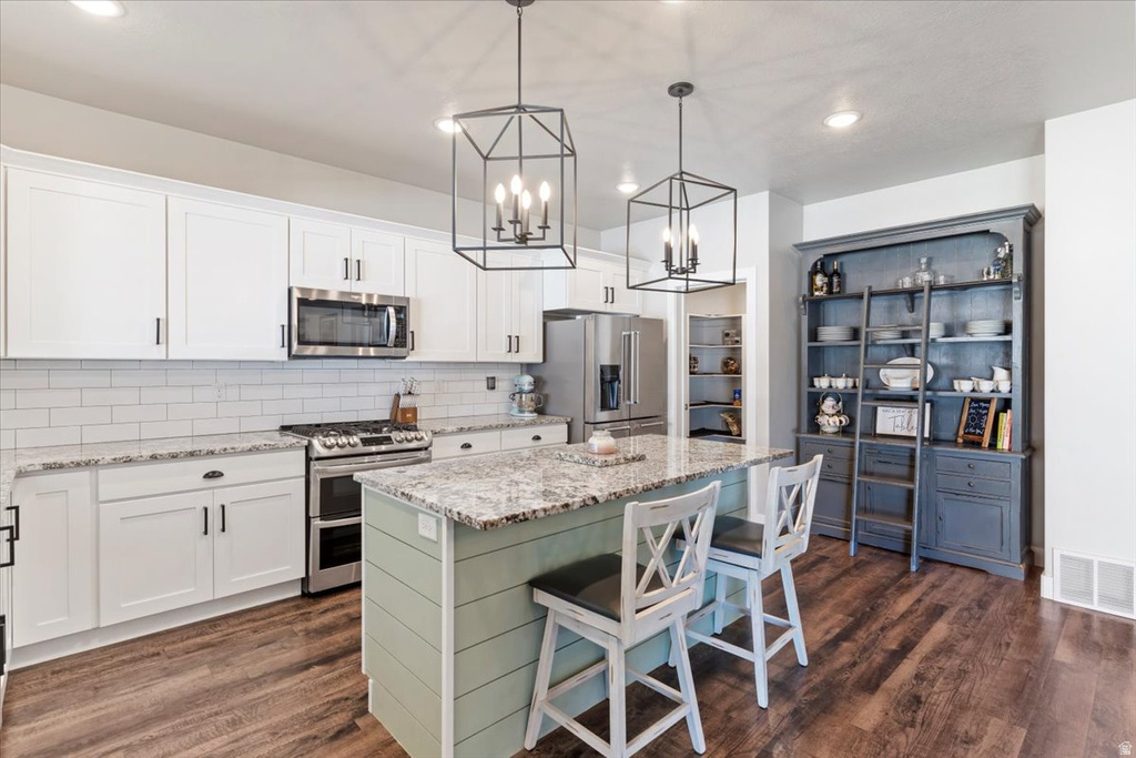 1045 W 2400 S Nibley, UT 84321