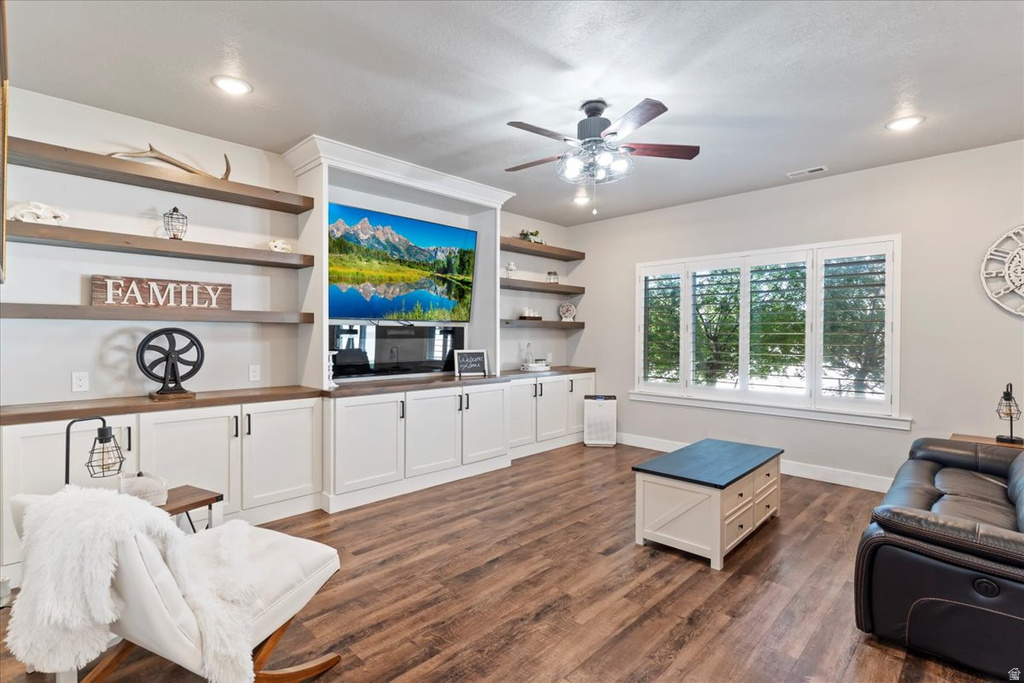 1045 W 2400 S Nibley, UT 84321