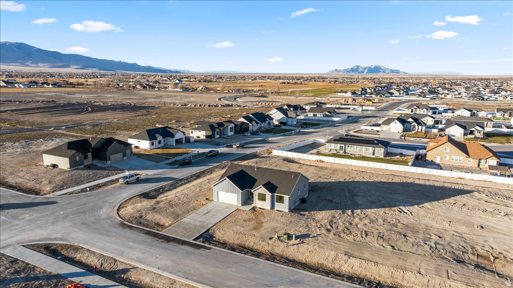 593 E SHELLEY LN #203 Grantsville, UT 84029