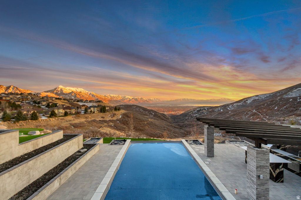 1468 E TRAIL CREST CT Draper, UT 84020