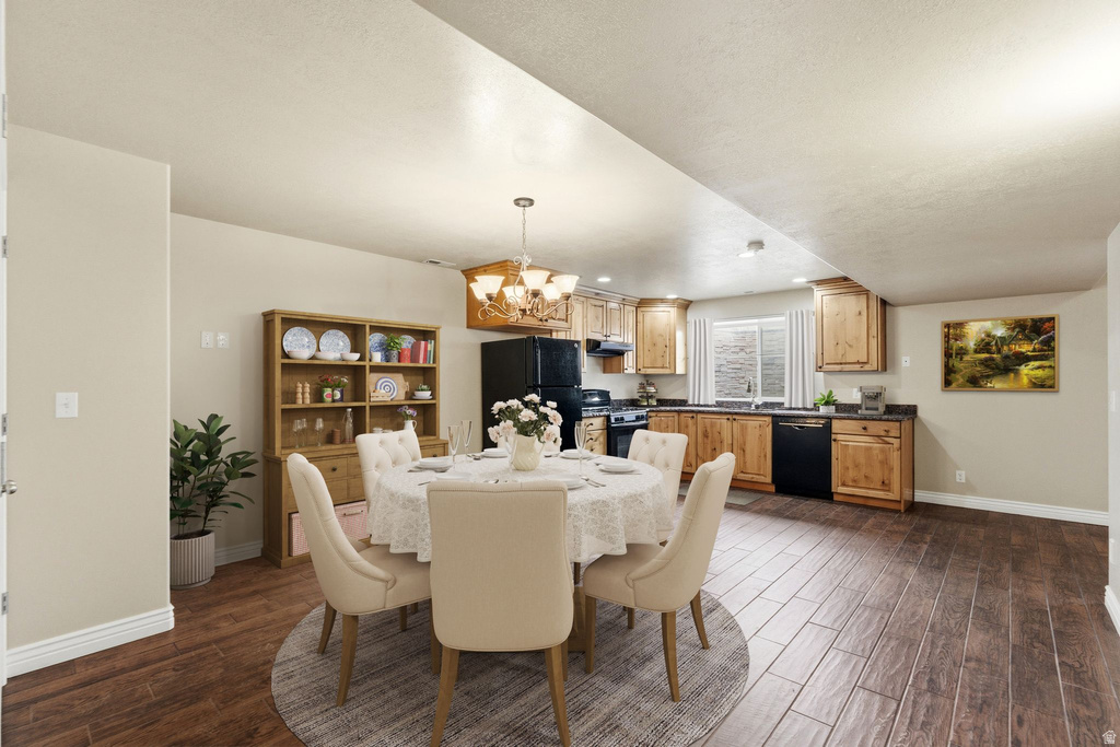 3533 N REMUDA DR Farr West, UT 84404