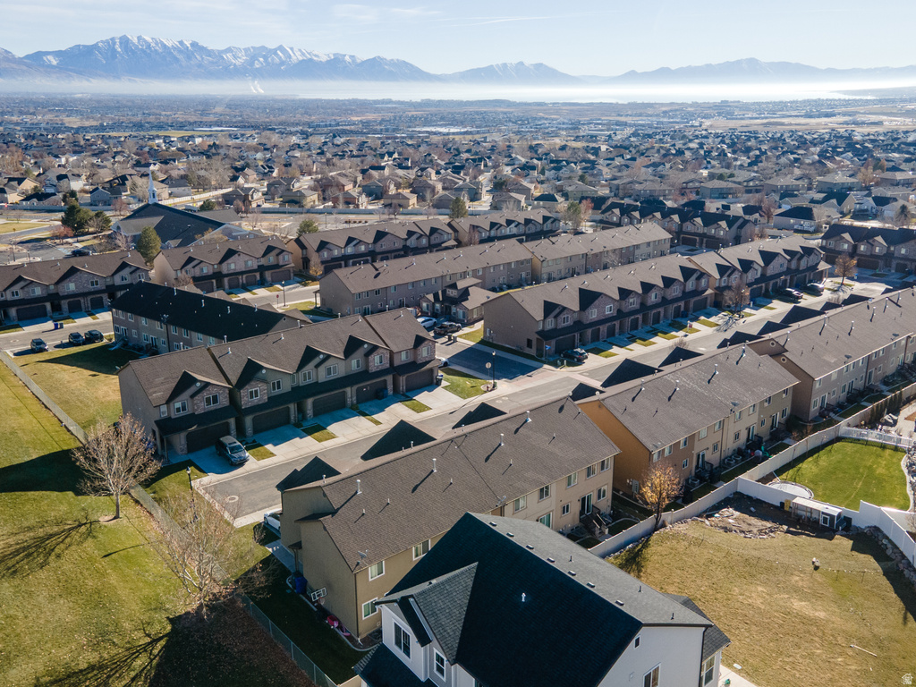 2043 N BELMONT DR Saratoga Springs, UT 84045