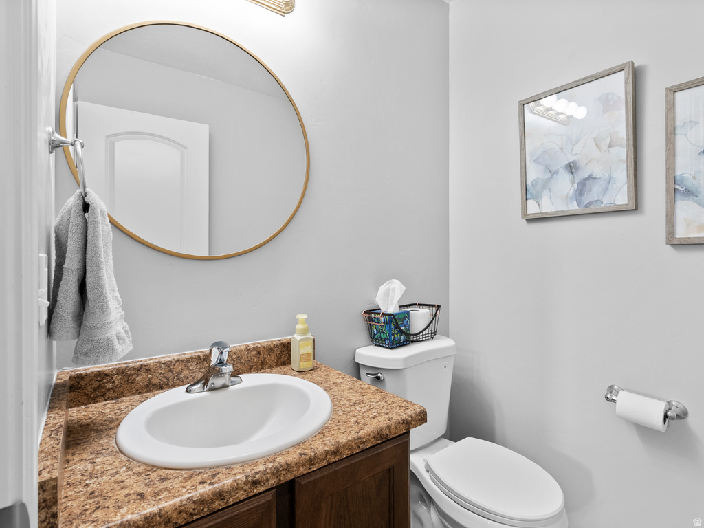 2043 N BELMONT DR Saratoga Springs, UT 84045