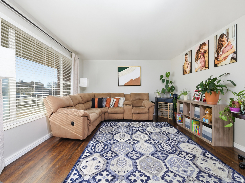 297 W 750 N Clearfield, UT 84015