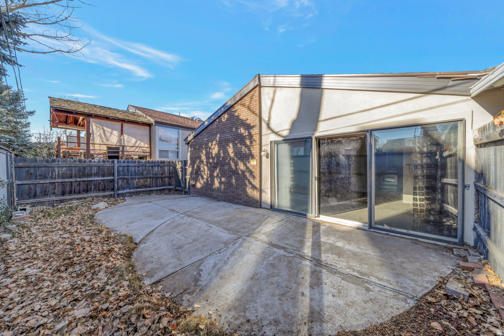 1694 E CANNES WAY Murray, UT 84121