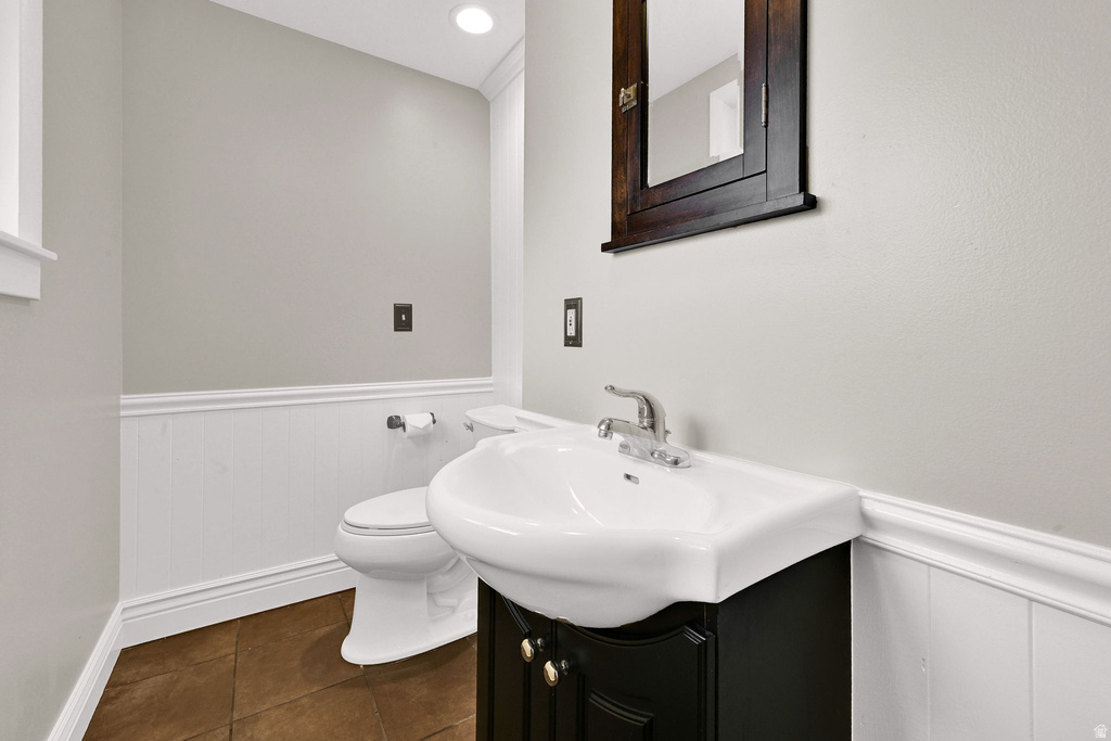 233 W 5200 S Washington Terrace, UT 84405