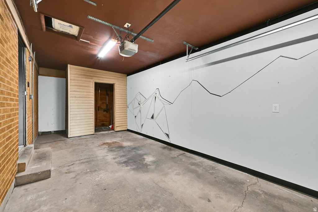 233 W 5200 S Washington Terrace, UT 84405