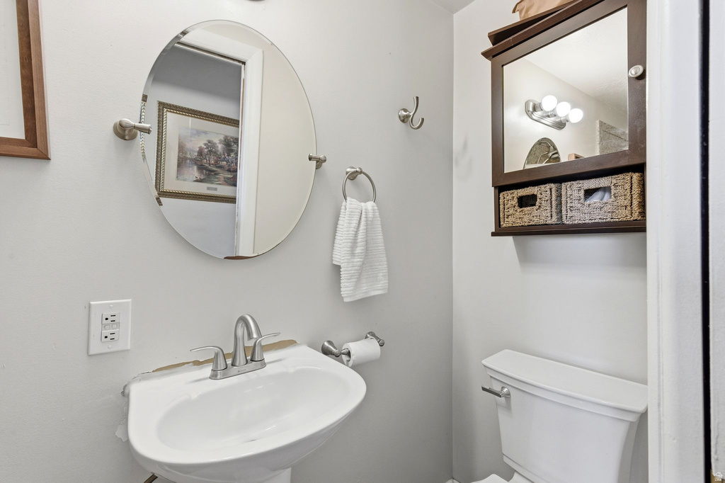 290 W 100 N Kaysville, UT 84037