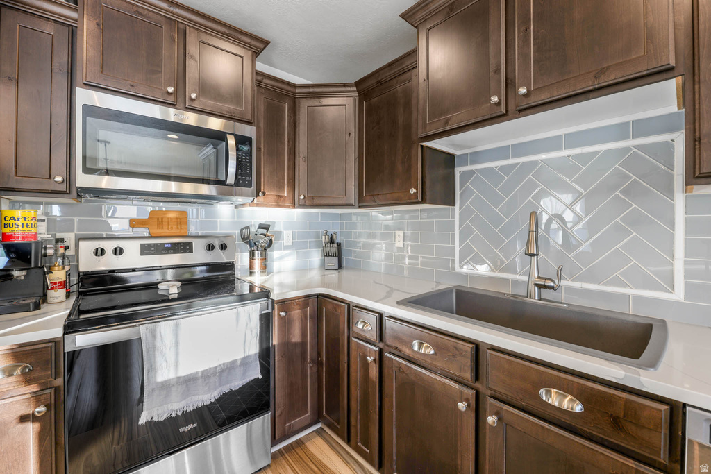 348 E 1770 N Tooele, UT 84074