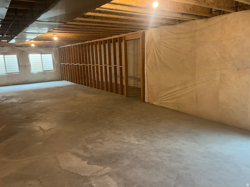 633 W JUNEGRASS LN Stansbury Park, UT 84074