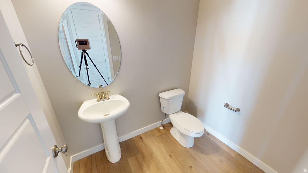 633 W JUNEGRASS LN Stansbury Park, UT 84074