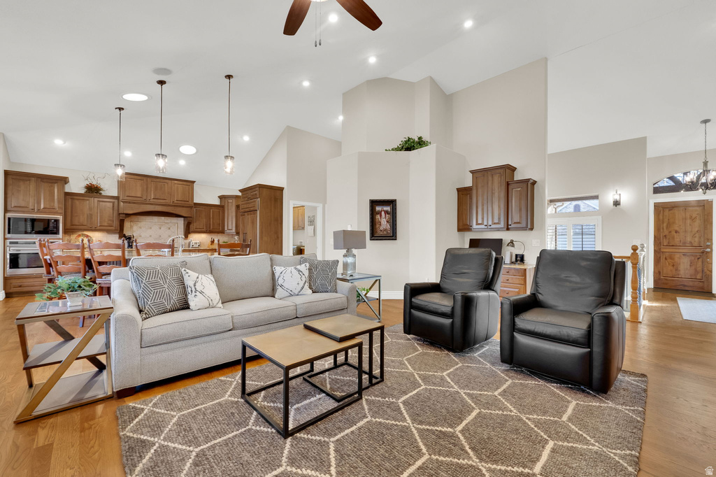 96 VILLAGE SQUARE RD Centerville, UT 84014