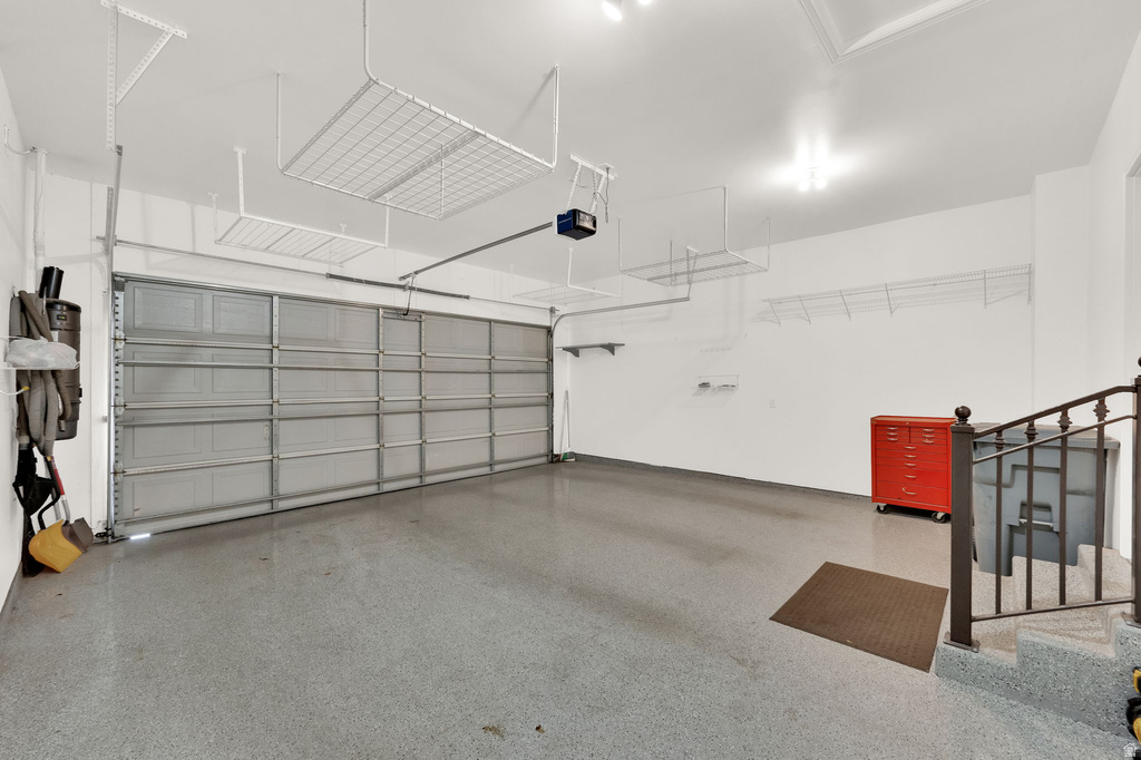 96 VILLAGE SQUARE RD Centerville, UT 84014