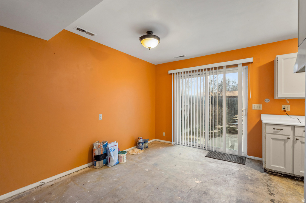 6048 S 2075 E Holladay, UT 84121