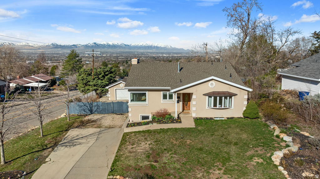 4426 S 3035 E Holladay, UT 84124