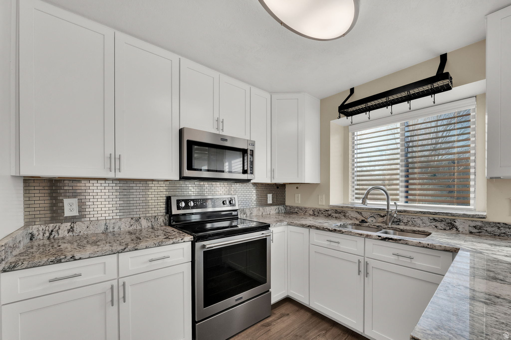 8314 S ETUDE DR West Jordan, UT 84088