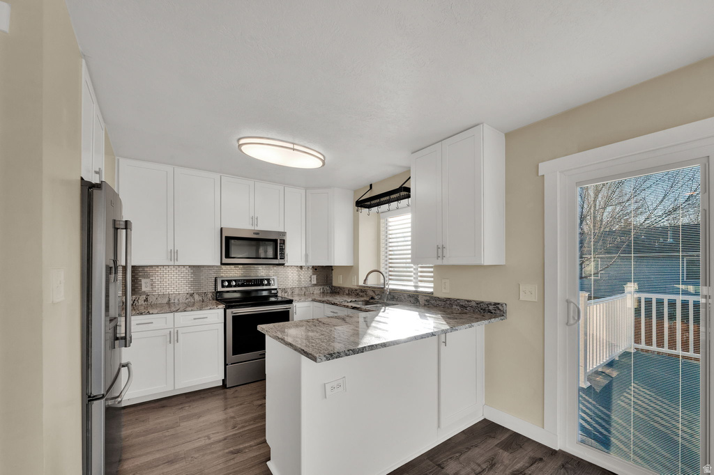 8314 S ETUDE DR West Jordan, UT 84088