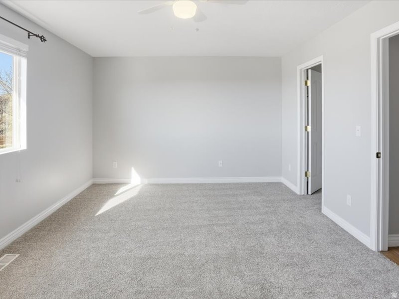 2881 N 450 E North Ogden, UT 84414