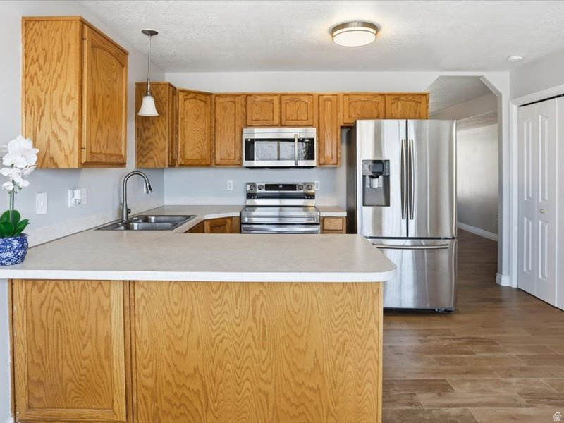 2881 N 450 E North Ogden, UT 84414