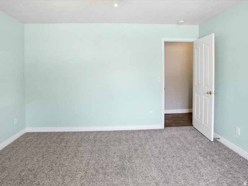 2881 N 450 E North Ogden, UT 84414