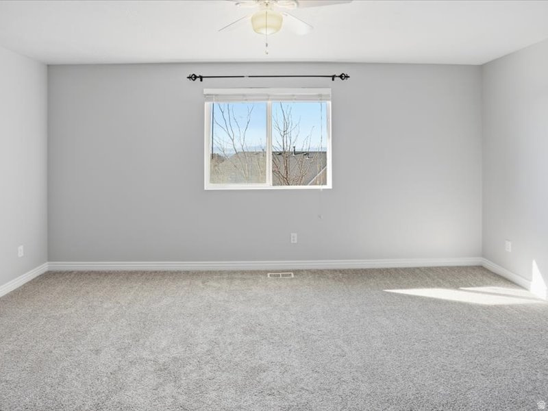 2881 N 450 E North Ogden, UT 84414