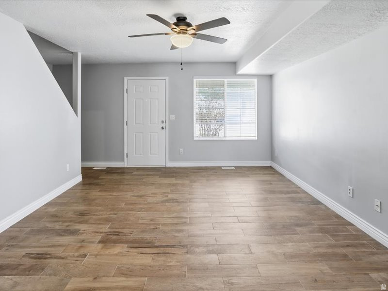 2881 N 450 E North Ogden, UT 84414