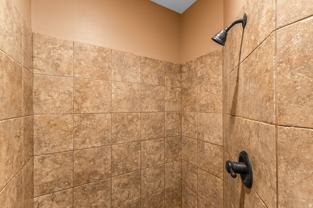 479 N 1375 E Layton, UT 84040