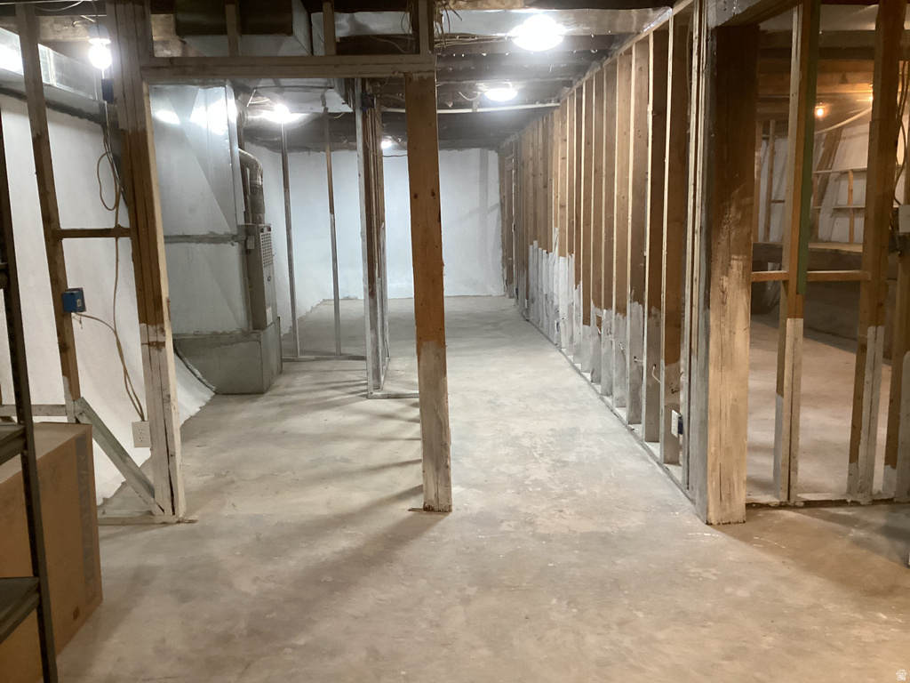 129 S GRANT ST Stockton, UT 84071