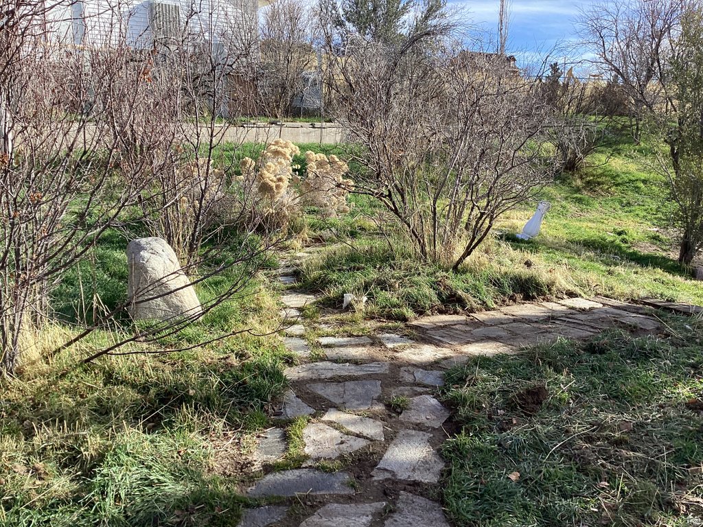 129 S GRANT ST Stockton, UT 84071