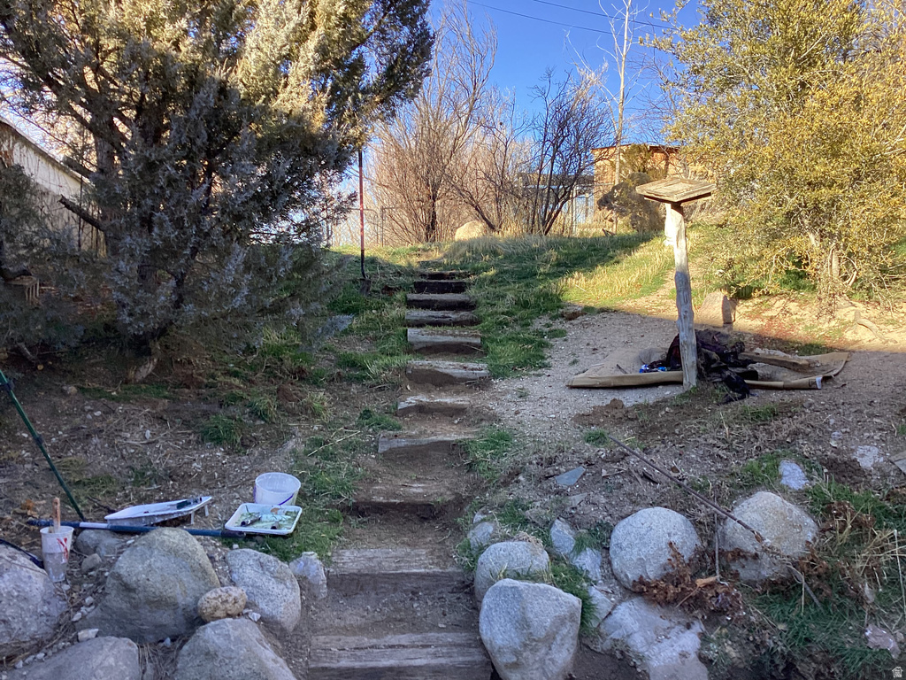 129 S GRANT ST Stockton, UT 84071