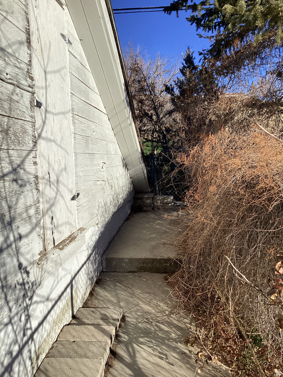 129 S GRANT ST Stockton, UT 84071