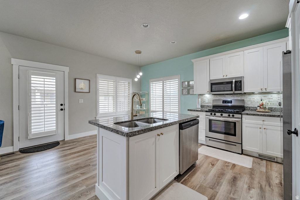 10471 S SAGE VISTA WAY South Jordan, UT 84009