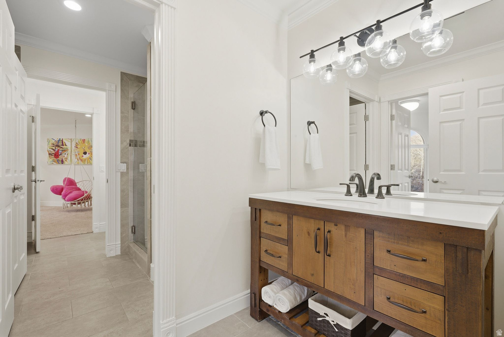 35 E LONE HOLLOW DR Sandy, UT 84092