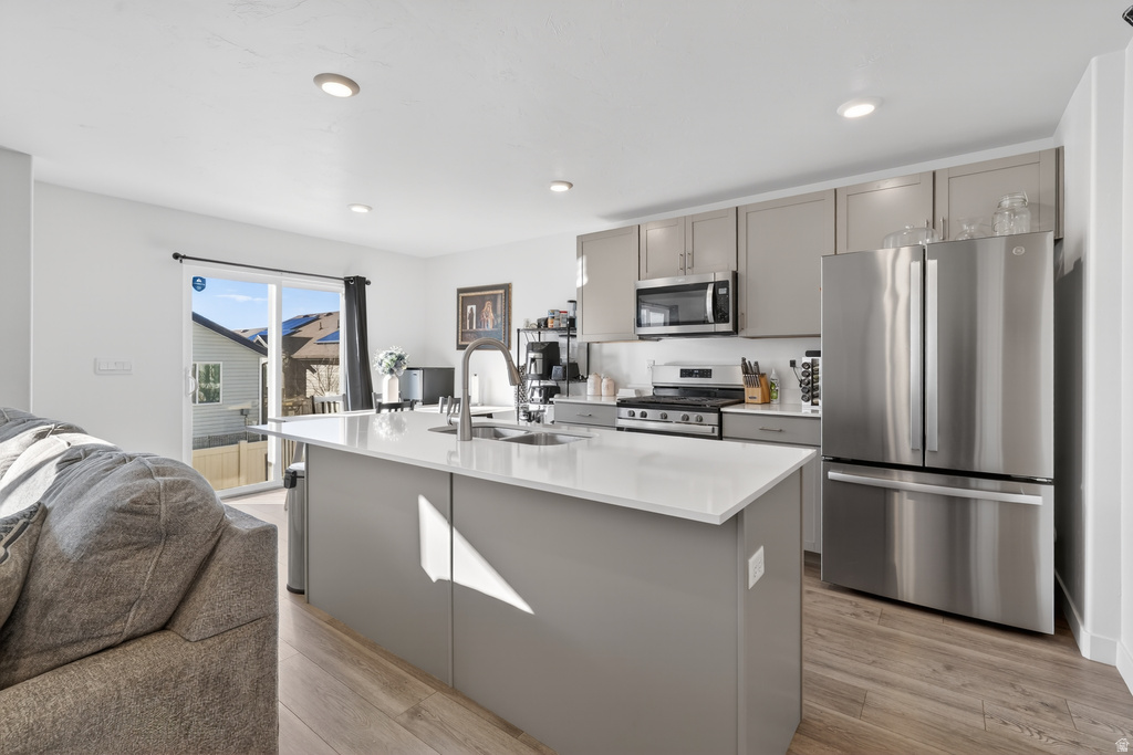 1760 E FALL ST Eagle Mountain, UT 84005