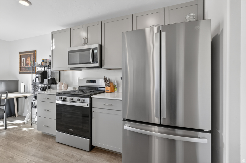 1760 E FALL ST Eagle Mountain, UT 84005