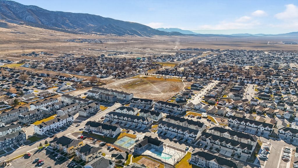 1760 E FALL ST Eagle Mountain, UT 84005