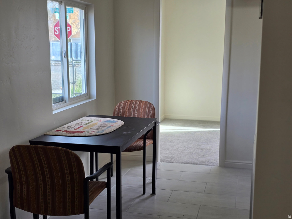 946 S NAVAJO ST Salt Lake City, UT 84104