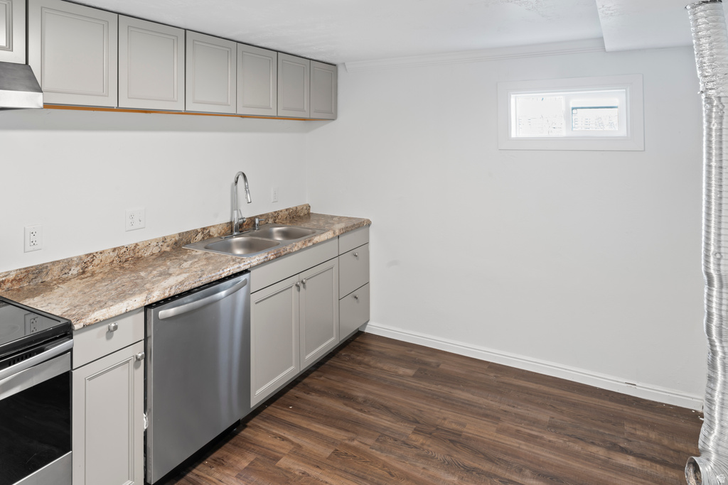 1678 W LELAND DR West Jordan, UT 84084