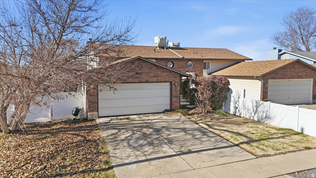 4647 S 3900 W Roy, UT 84067