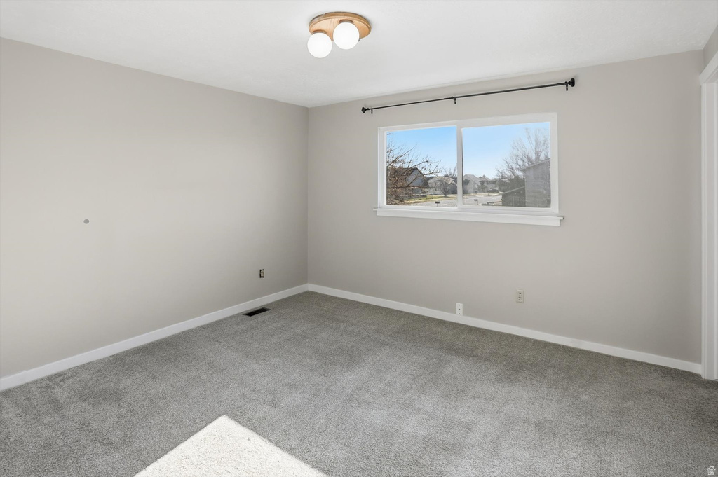 4647 S 3900 W Roy, UT 84067