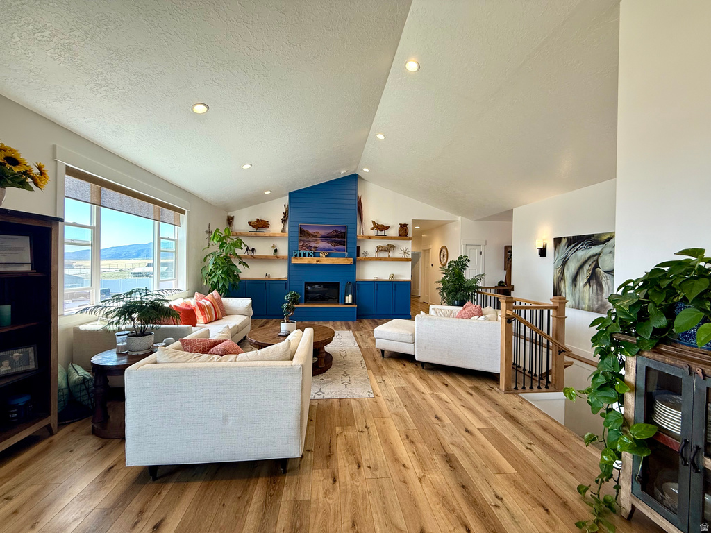 1384 E ABIGAIL LN Eagle Mountain, UT 84005